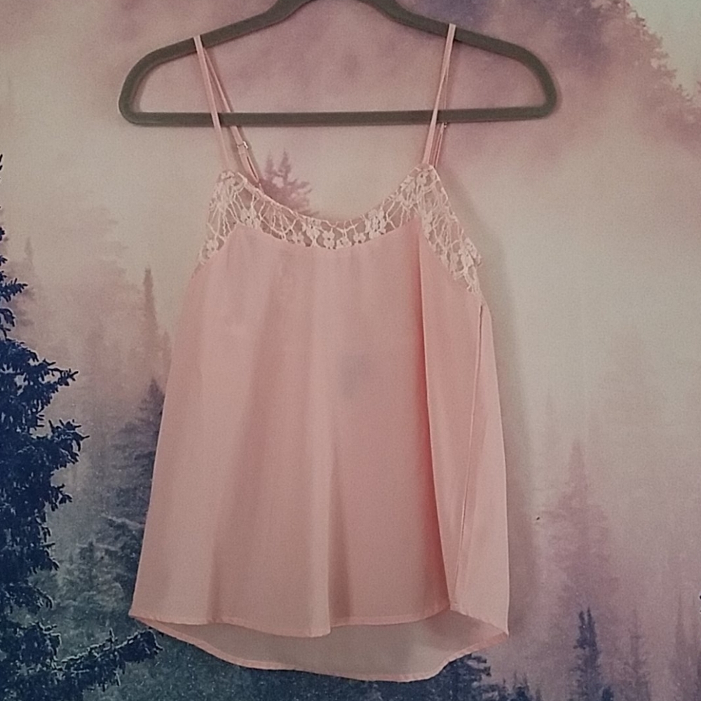 Cute lace tank top